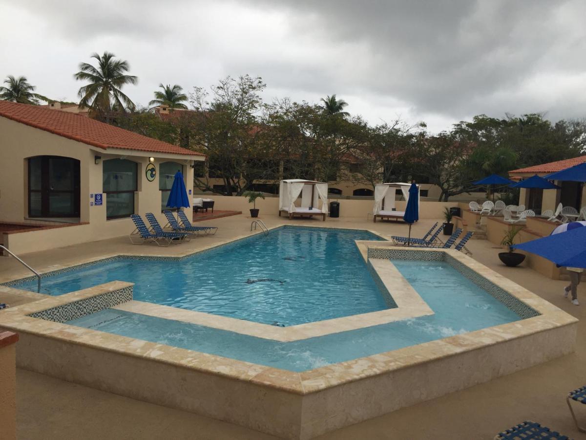 Park Royal Homestay Club Cala Puerto Rico ウマカオ エクステリア 写真