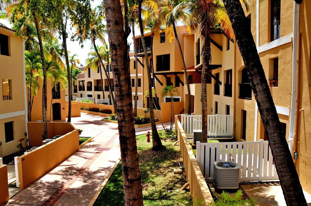 Park Royal Homestay Club Cala Puerto Rico ウマカオ エクステリア 写真